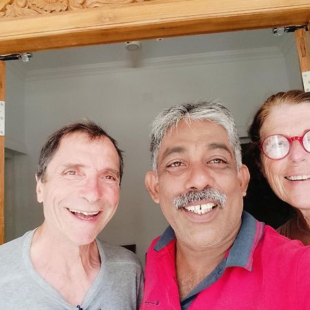 Elzas Fort Inn Kochi Екстериор снимка