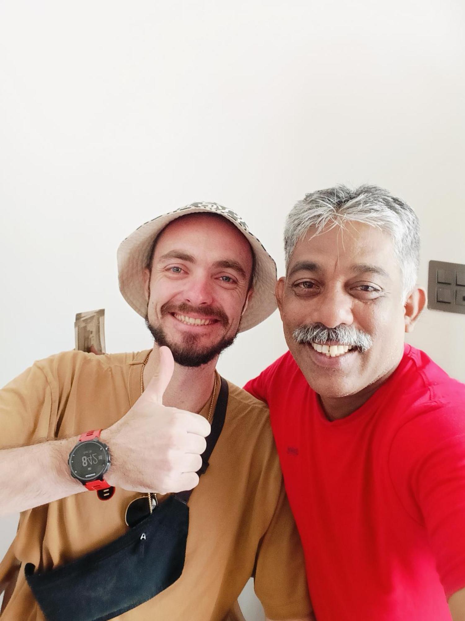 Elzas Fort Inn Kochi Екстериор снимка