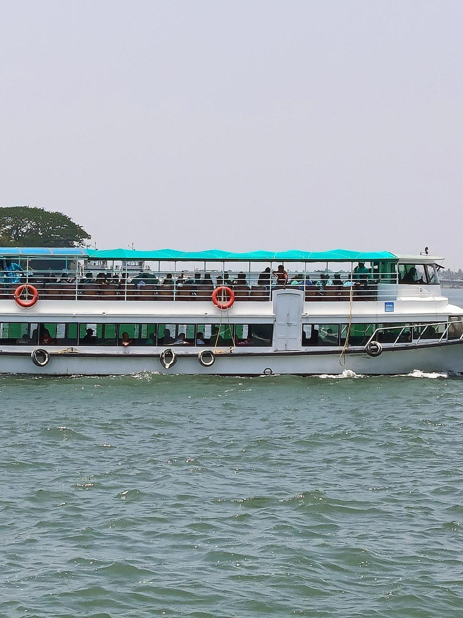 Elzas Fort Inn Kochi Екстериор снимка