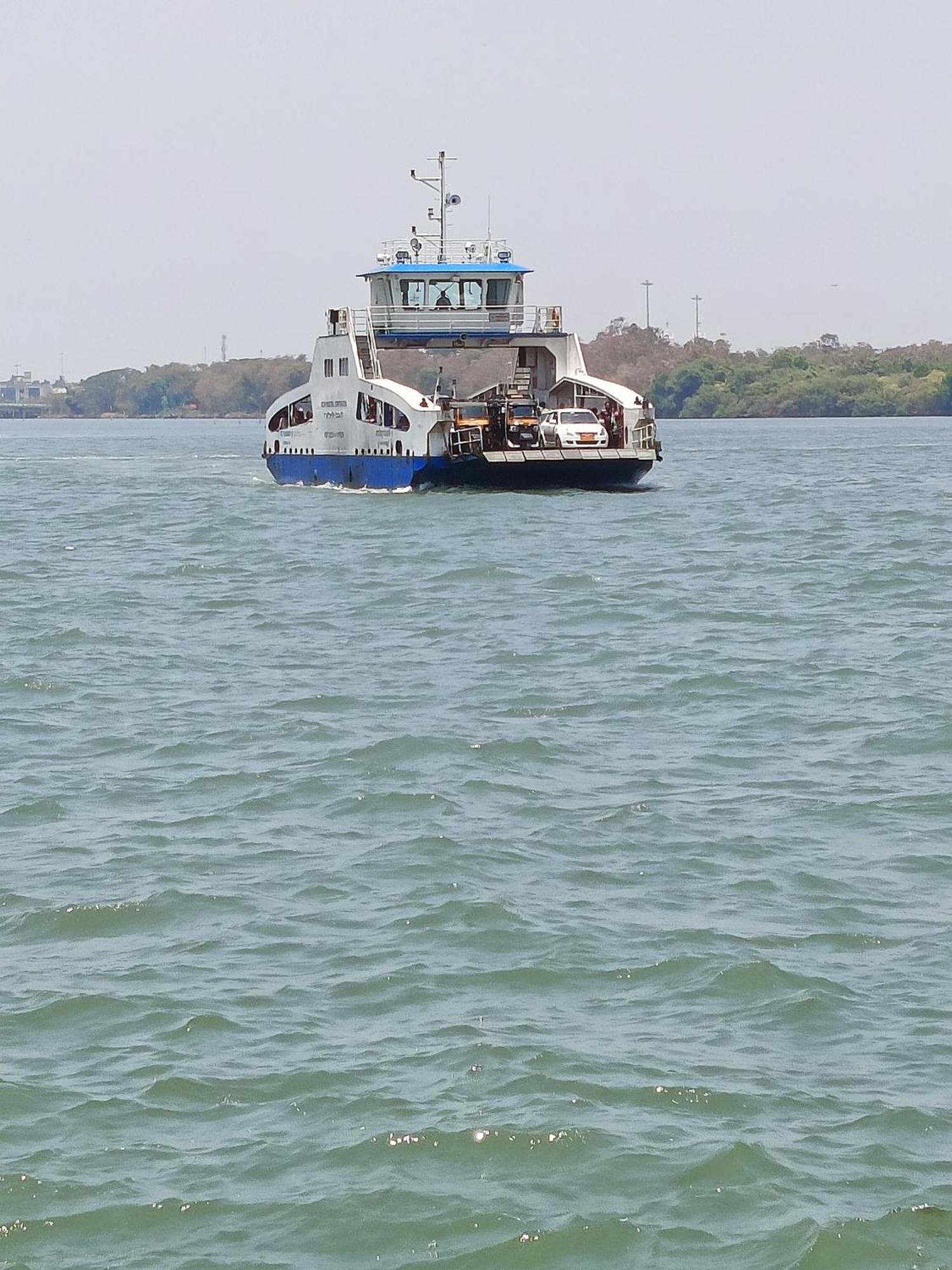 Elzas Fort Inn Kochi Екстериор снимка