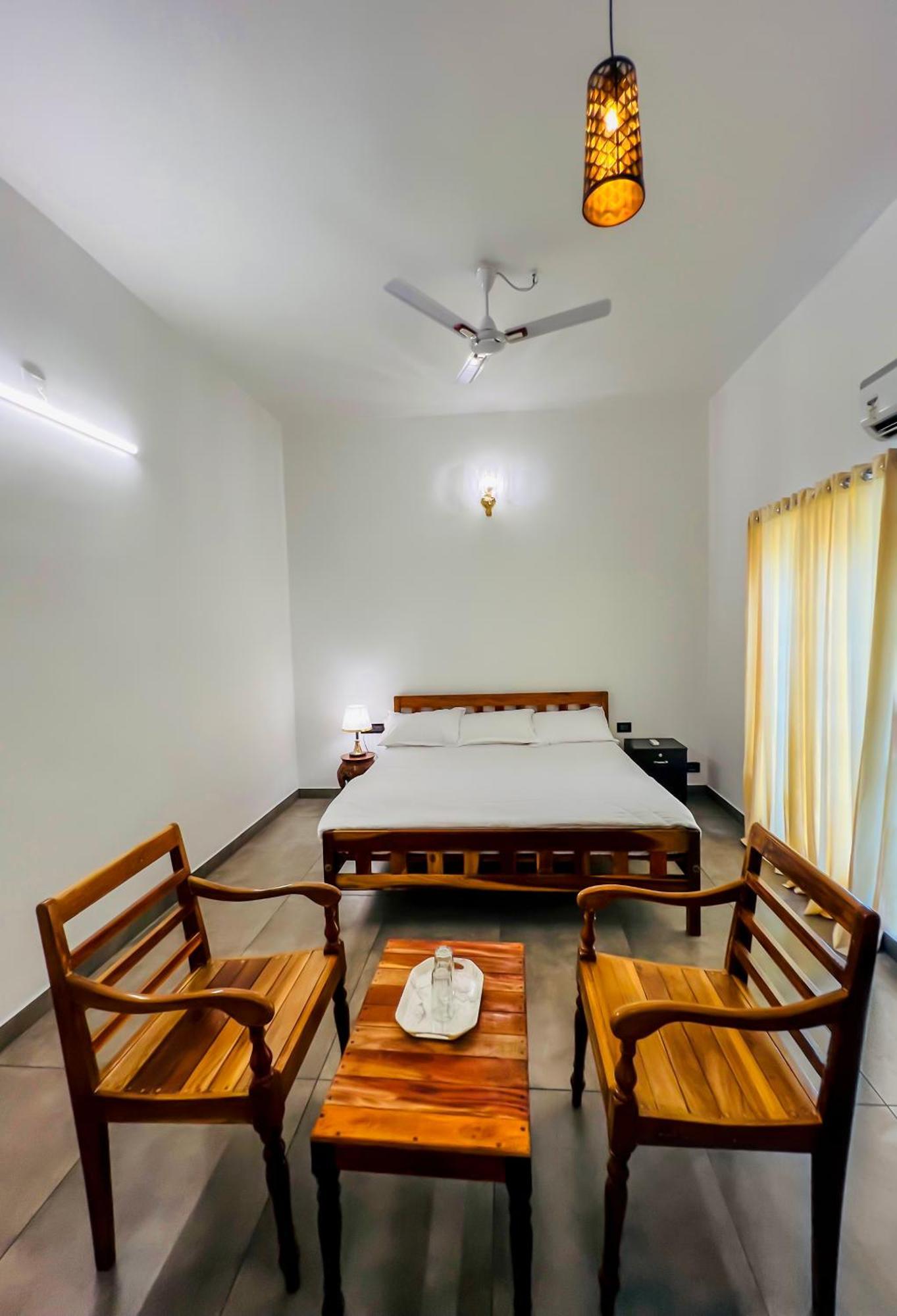 Elzas Fort Inn Kochi Стая снимка